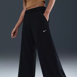 Nike Women's Sportswear Mid-Rise Wide-Leg Track Pants Black IH8514