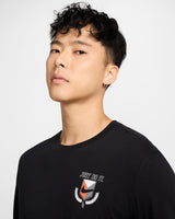 Nike Sportswear Men's Long Sleeve T-Shirt Black FZ5390Z