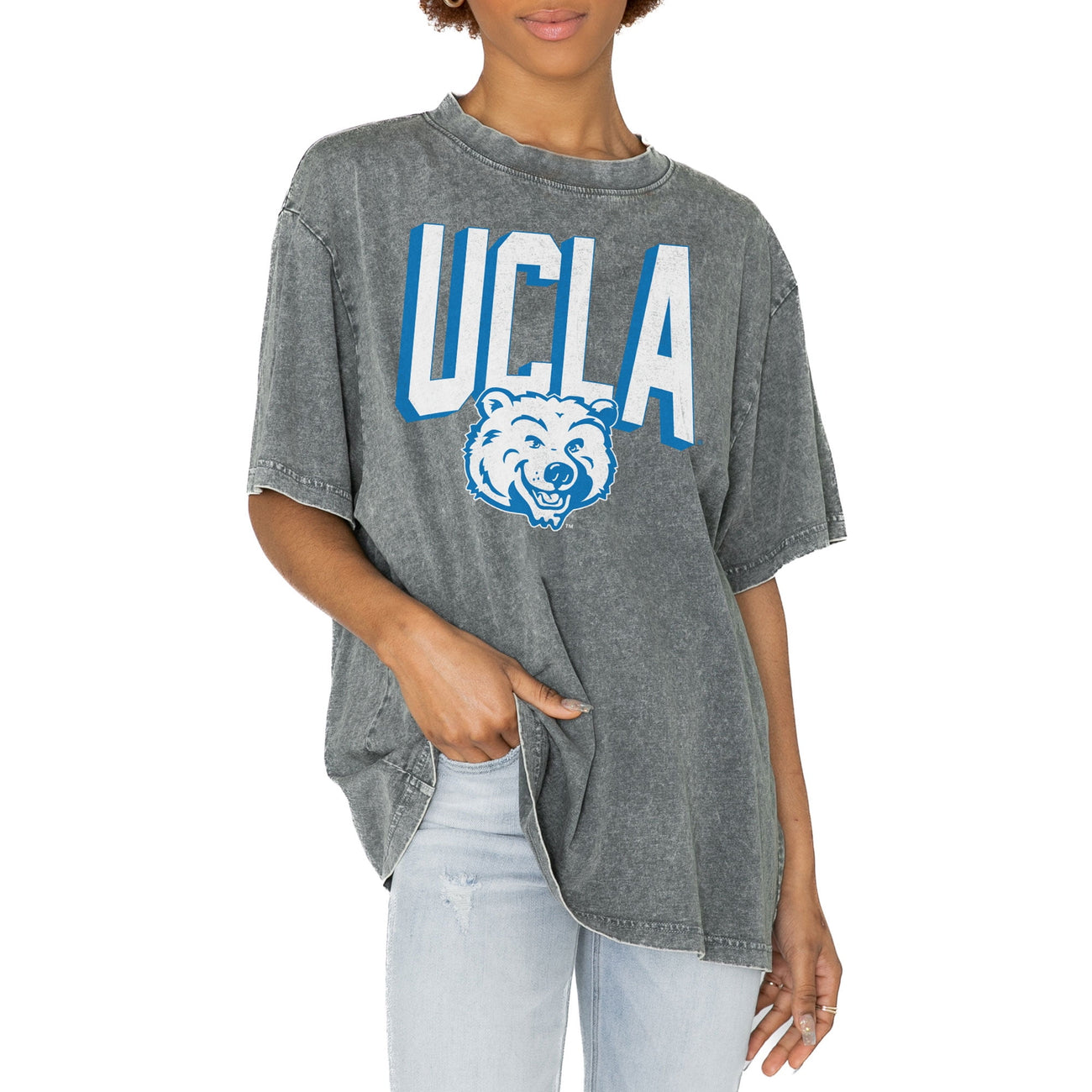 Gameday Couture UCLA Bruins Solid Defense Oversized T-Shirt Grey T421-UCL983