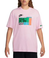 Nike Women's Sportswear Tour De Nike Graphic T-Shirt Pink Foam HF7043