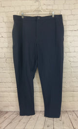 VRST Water-Repellent Slim Fit Tapered Pants Dark Navy MAX231112